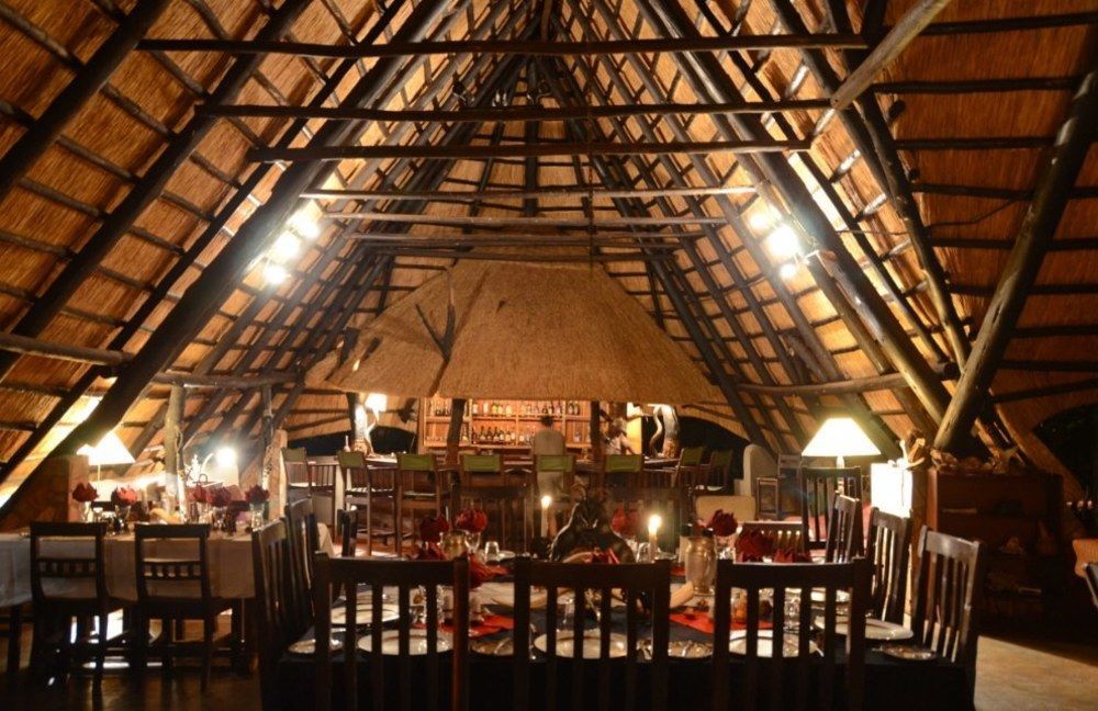 Ivory Lodge Dete Exterior foto